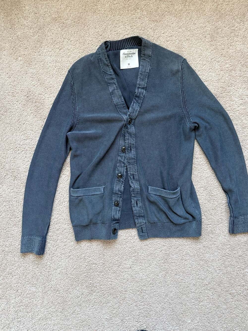 Abercrombie & Fitch Men's Faded Navy Cotton Knit V-Neck Cardigan Size M